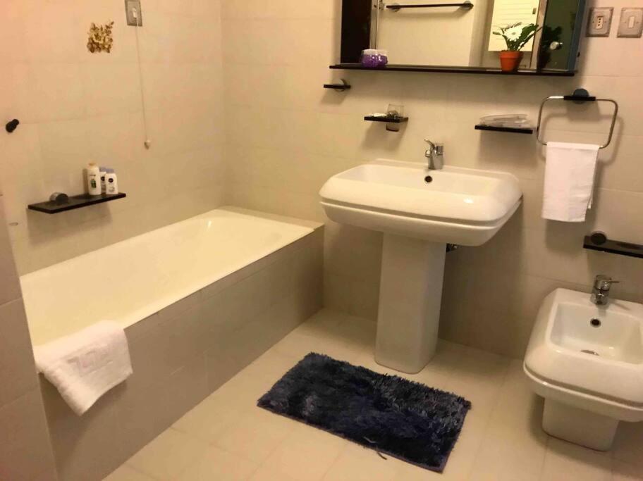 Casa Di Mattia Apartment Pescara Bagian luar foto